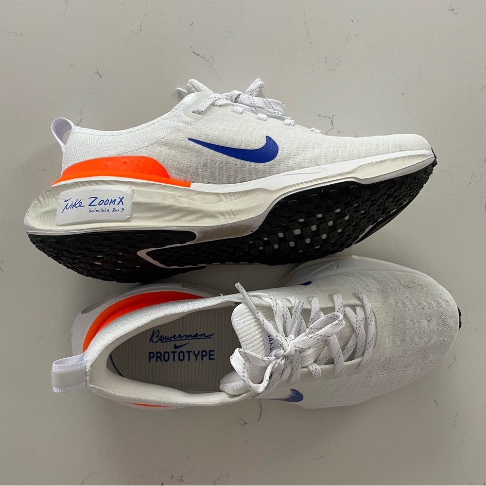 WOMEN'S NIKE AIR ZOOMX INVINCIBLE RUN 3 FLYKNIT RUNNING SHOES